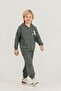 طقم بدلة رياضية للأولاد من Believe In Yourself باللون الكاكي RP3882-C-V1 - 6