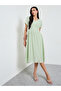 Green Solid V Neck A-Line Midi Dress - 2