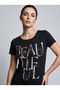 Women's Premium Quality Basic T-Shirt - Comfortable Fit Trendy Clothing