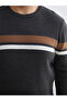 Esvab • Modern & Distinctive Zero Roba Collar Striped Men's Knitwear Sweater - 3