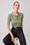 Yağ Yeşil Basic Polo Yaka T-Shirt Görünümlü İnce Bluz TWOSS20BZ0112 - 2