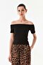 Basic Madonna Collar Blouse - 4
