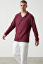Men's burgundy crinkle fabric long sleeve spread collar shirt - 3