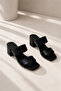 Elfy Women's Black Double-Strapped Square-Toe Thick-Heeled Slippers