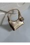 Isabella Model Hand and Women's Shoulder Bag Gold - 2