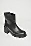 T726911109 Black Thick Heeled Women's Boots - 7