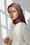 100% Twill Silk Gradient Patterned Onion Shell Colored 90X90 Scarf Sewing Shape: Hand Sewing