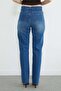 High Waist Cut-Cut Jeans - 8