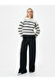 Knitted Sweater Crew Neck - 2