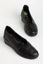 Large Size Genuine Leather Women's Wedge Heeled Casual Shoes Black Snake Print Leather V-Faced