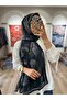 شال سيرينزا ناعم بنقشة مميزة - أسود