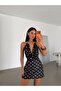 بلوزة ديجاجي منقطة مع إكسسوارات ياقة - أسود