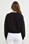 3 Yarn Heart Embroidered Crew Neck Sweatshirt - 6