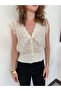 Lace Detailed Knitwear Vest |   S1011003 - Cream - 2