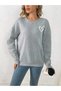 Women's Gray Striped Heart Printed Crew Neck Oversize Sweatshirt
