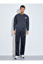 Charcoal Minimal Print Relaxed Fit Sweatshirt - 2