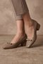 Camel Leather Women's Low Heel Shoes 33Wa0825 - 2
