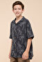 Embroidered Shirt with Revere Collar and Short Sleeves - 3