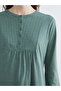 Original Oval Collar Embroidered Blouse - 4