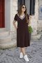 Women's short sleeve v-neck ribbed detail midi viscose dress - 3