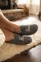 Comfortable Gray Men's Slippers Suitable for Daily Use, Featuring Hospital and Chef Slippers Features - 2