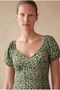 Women's Regular Fit Sweetheart Neck Short Puff Sleeve Green, White Crinkle Mini Dress Beatriz - 5