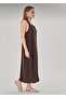 V-Neck Back Cutout Detail - 4