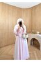 قميص بتصميم مطرز باللون الوردي - 3