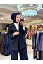 250369-1 طقم سترة وبنطلون كاجوال باللون الأزرق الداكن