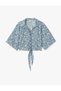 Bat Sleeve Tie Detailed Floral Crop V-Neck Shirt Wrap - 3