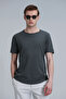 تي شيرت Junya الرجالي الأساسي باللون الأخضر