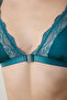 حمالة صدر Micro Lace Triangle باللون الأخضر الداكن - 3