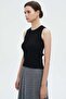 Solid Sleeveless Top - 3