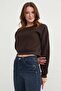3 Thread Crop Sweatshirt with Heart Accessories - 4