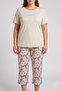Soft Textured Capri Pajamas with Floral Motifs - 2