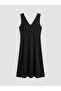 V-neck Lace Detailed Dress - 4