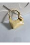 Isabella Model Hand and Women's Shoulder Bag Yellow
