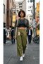 Women's Elastic Waist Narrow Waist Wide Leg Khaki Color Jeans - 3