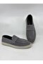 أحذية جلدية رجالية من جلد الغزال باللون الرمادي