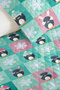 طقم سرير مفرد منقوش باللون الفيروزي لغرفة الشباب من Penguin Snow - غطاء سرير باللون الوردي الباستيل مقاس 160x220 سم - 3
