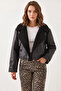 Women's Detailed Crop Laminated Black Coat - 3