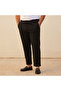 Men Regular Fit Pants with Drawstring Closure