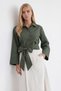 Women's khaki poplin shirt with wide cuffed sleeves and front tie detail alc-x13750 - 4