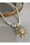 White Sun Detailed Necklace with Pearls