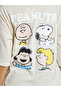 تي شيرت طويل بكتف منسدل وطباعة خلفية كبيرة الحجم من Peanuts - 5