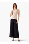 WIDE STRAP FITTED KNIT TANK TOP - 4