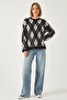 Women's Shaded Diamond Pattern Slit Knitwear Black Sweater - 5