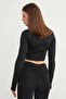 Basic Crew Neck Finger-Loop Crop Blouse - 7