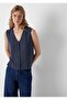 Zero-Sleeve Slim Fit Textured Fabric Women's Shirt.