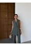Elegant Vest with Front Detail - 3